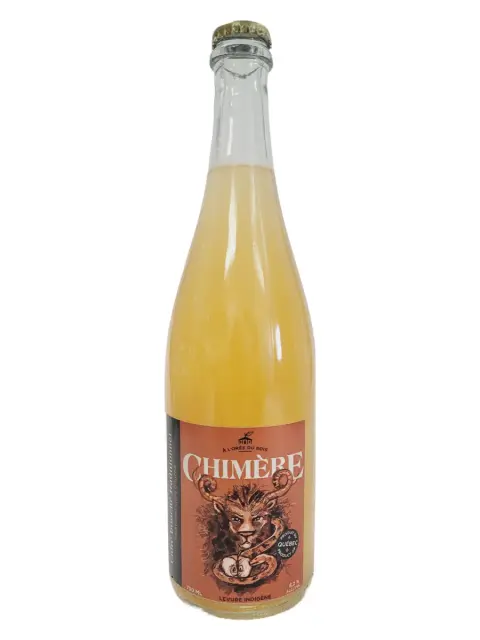 A bottle of Chimère bottle-conditioned cider from À l'Orée du Bois