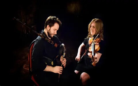 Local musicians performing at Barnone Brewery
