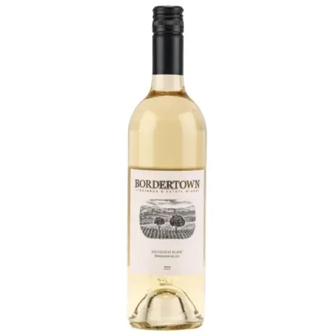 Bordertown 2025 Sauvignon Blanc bottle