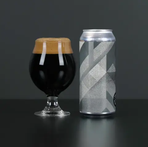 Can of Brasserie du Bas-Canada Oscar Porterson porter