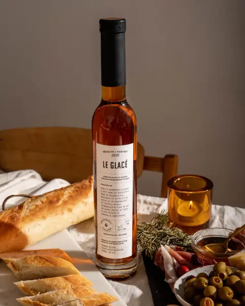 Bottle of Le Glacé ice cider