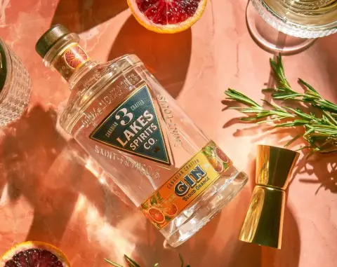Distillerie 3 Lacs product photo