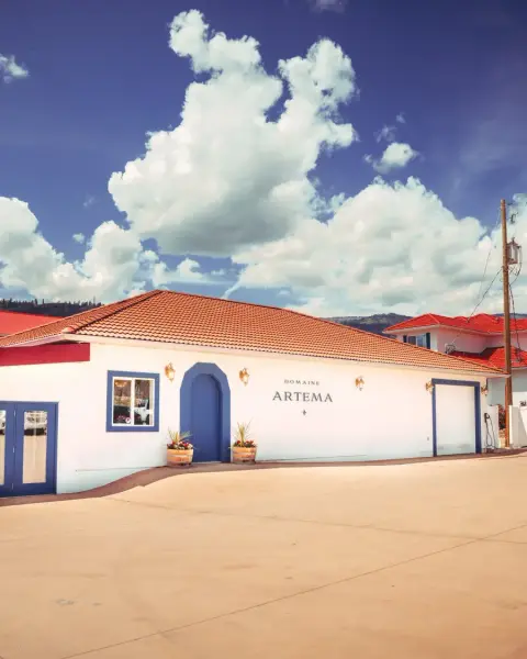 Exterior of Domaine Artema winery on the Black Sage Bench