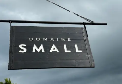 Domaine Small product photo