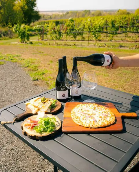 KIN Vineyards product photo