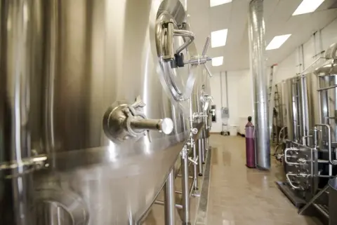 The Microbrasserie du Lièvre brewhouse