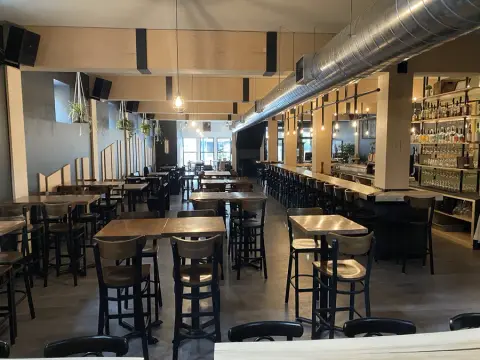 The main floor of the L'Hermite resto-pub in downtown Victoriaville