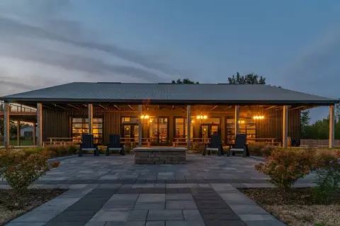 qmv-south-entrance-at-dusk_50_61985-161549456314286.jpeg