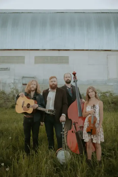 Live performance from Canada's premier Bluegrass band Under The Rocks