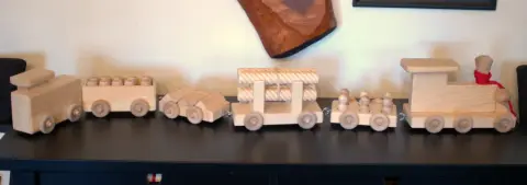 6-Car Deluxe Premium Train Set