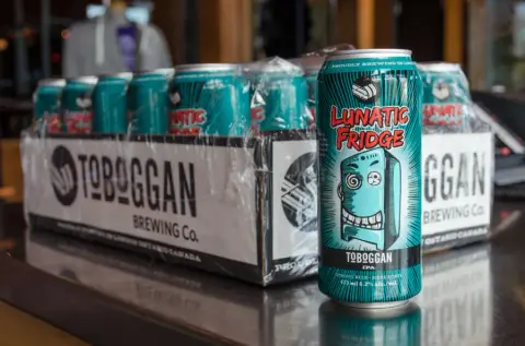 Toboggan Brewing Co. Lunatic Fridge IPA