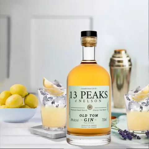 Tonik Distillery product photo